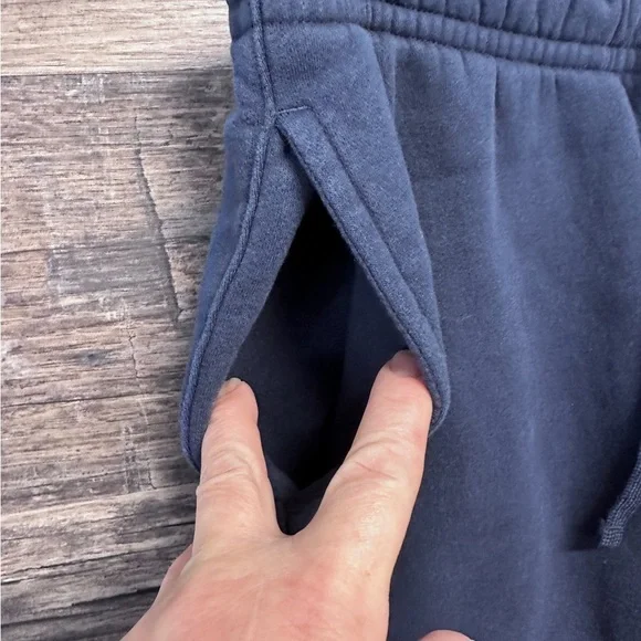 Nike Navy Blue Sweatpants - Picture 5 of 6